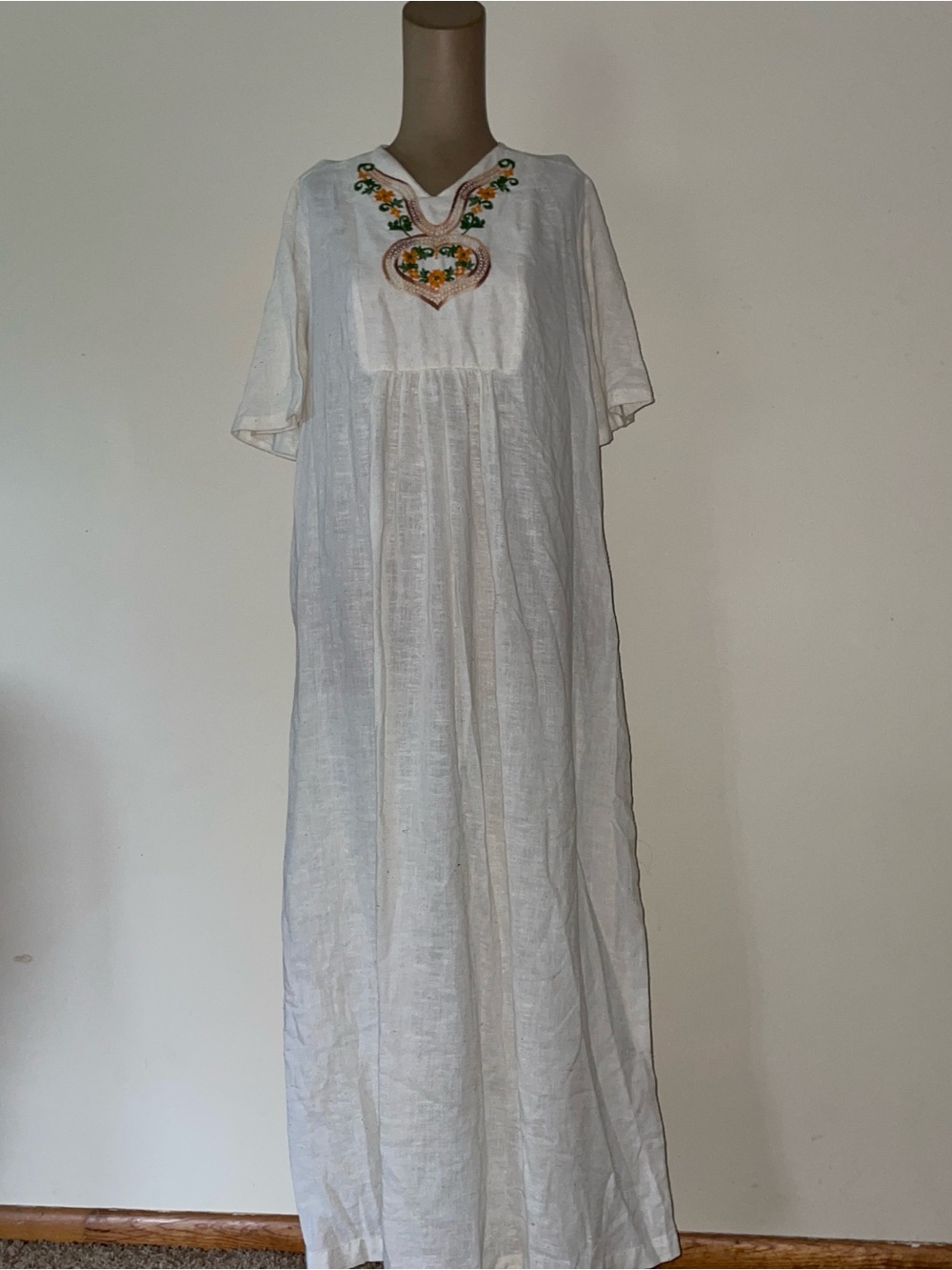 Source Unknown VNTGE Cotton/Floral Embroidered Yoke dress -boho-